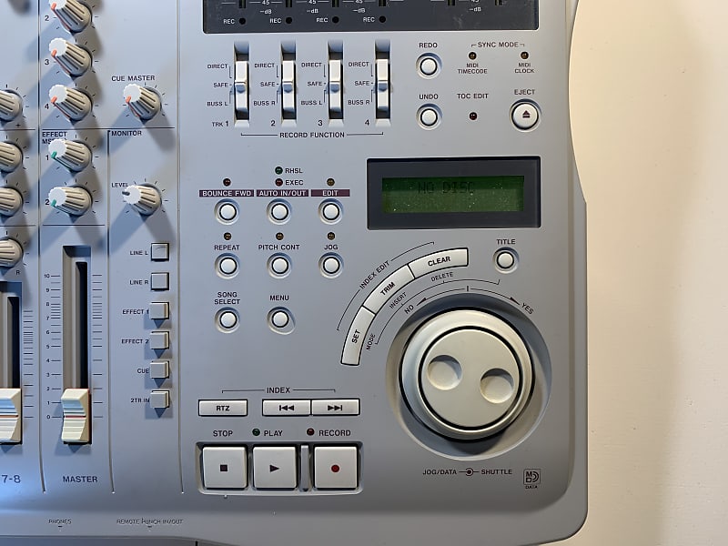 TASCAM Portastudio 564 (WORKS, READ DESCRIPTION)