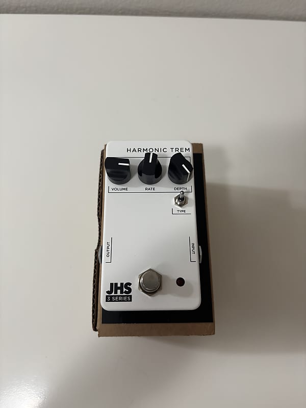 JHS 3 Series Harmonic Trem