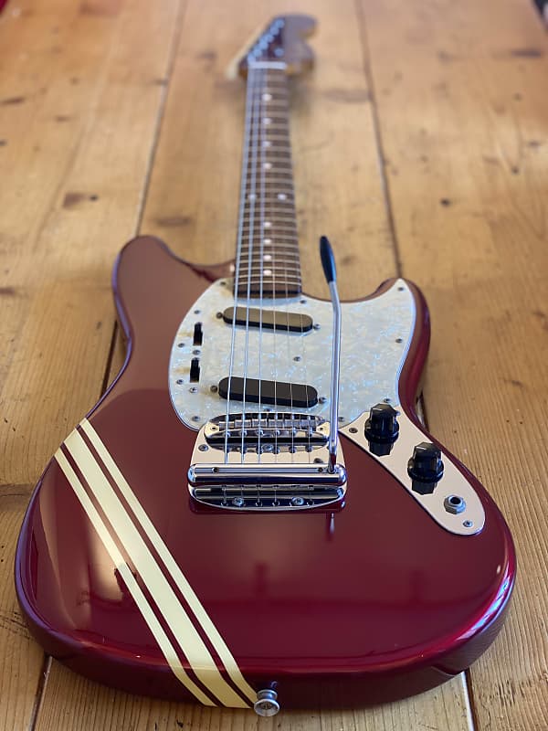 Fender Mustang 1973 Competition RI Old Candy Apple Red w/ Matching  Headstock CIJ 2004 | Reverb