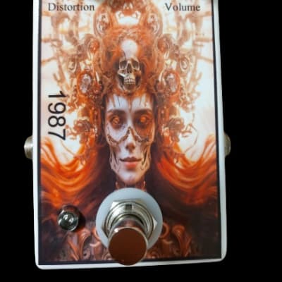 1987 Distortion  Guitar Pedal  - Handcrafted in the UK image 5