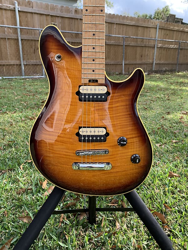 Peavey USA EVH Wolfgang Standard Hardtail HT Tobacco Sunburst Flamed Top