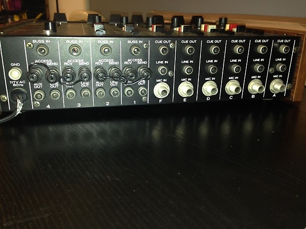 VINTAGE TEAC Model-2 Mixer | Reverb VINTAGE TEAC Model-2 Mixer | Reverb