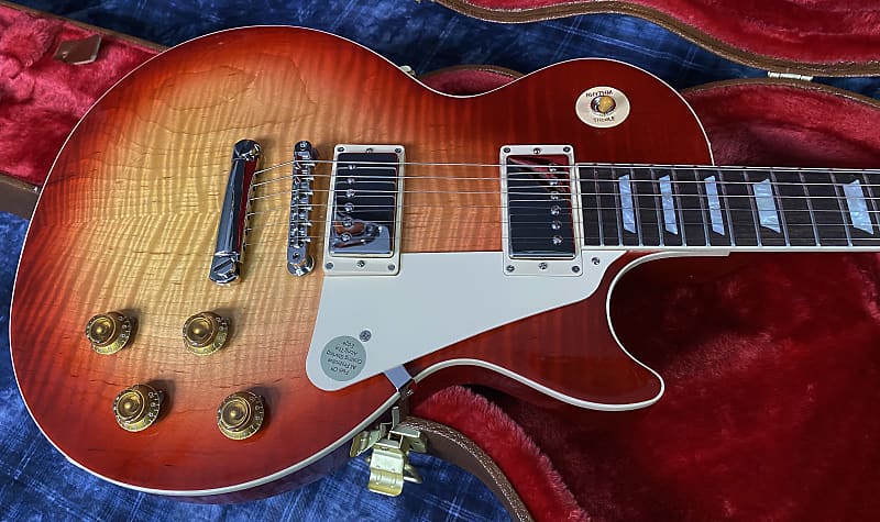 NEW! 2023 Gibson Les Paul Standard '50s - Sunburst - Authorized