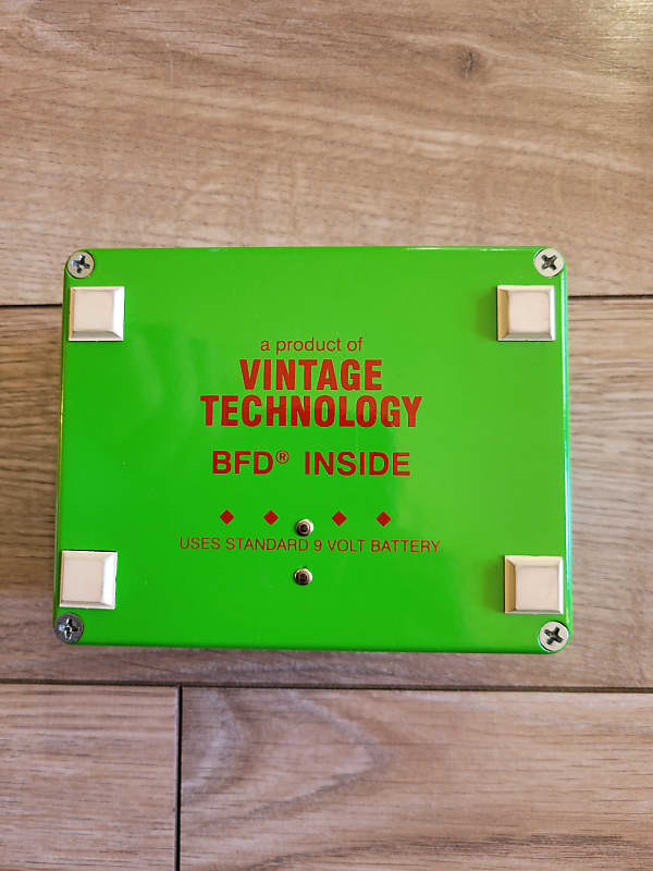 Vintage Technology Frog In A Blender Bad Cat Tracy Sands BFD