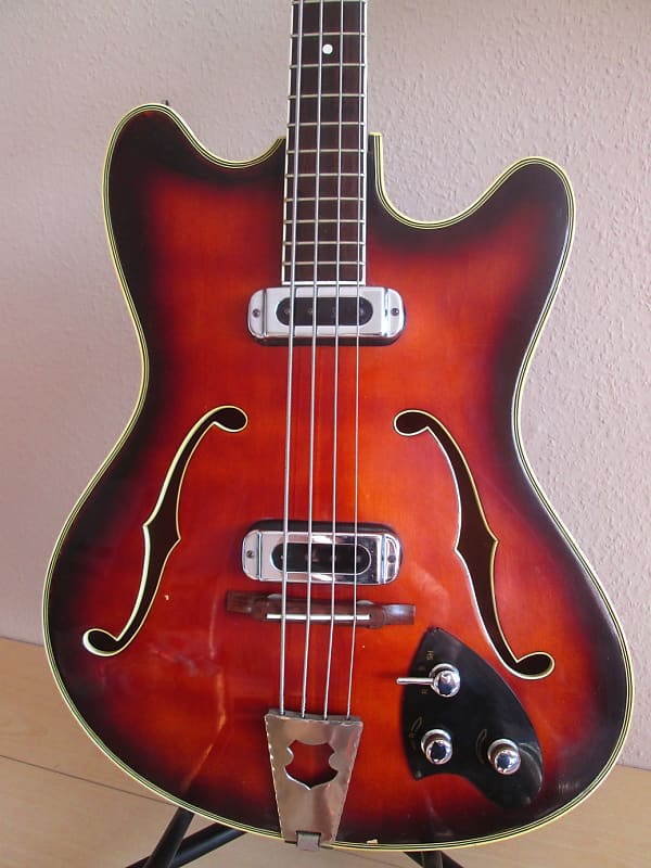 Musima GDR Semi-Hollowbody Bass 1960s 2-tone sunburst very rare image 1