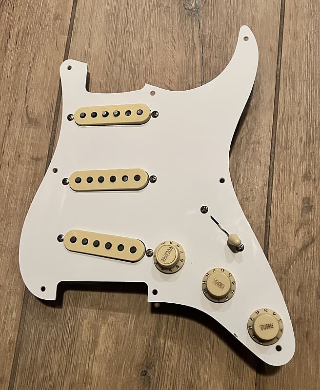 Fender Vintera 50’s Modified Stratocaster Loaded Pickguard Reverb