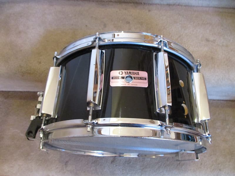 Yamaha Vintage Recording Custom Snare Drum, 14 X 6.5, Black