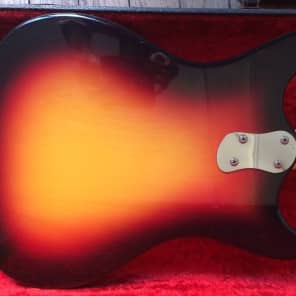 Mosrite Ventures II 1966 Sunburst All-original w/Case image 2