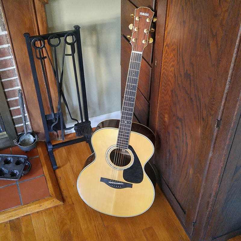 Yamaha LJ6 spruce/rosewood acoustic guitar with JJB pickup, hardshell case image 1