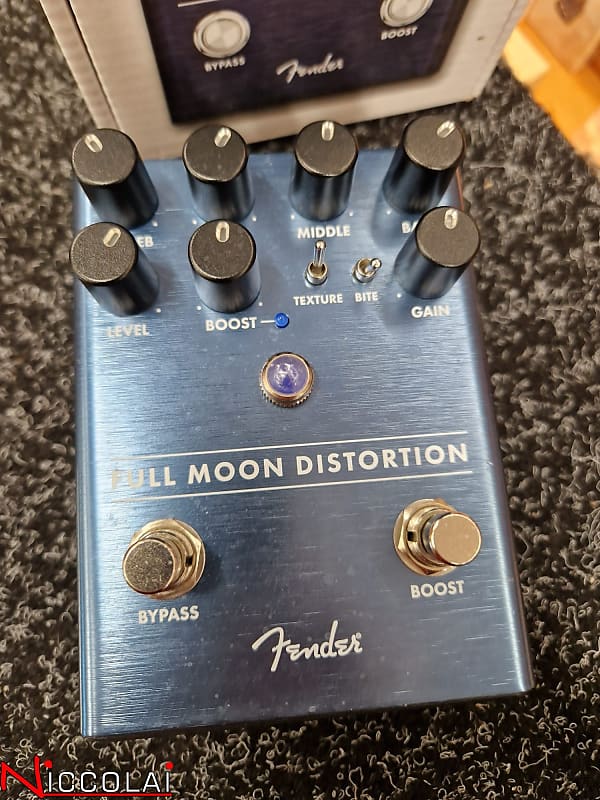 FENDER FULL MOON DISTORTION