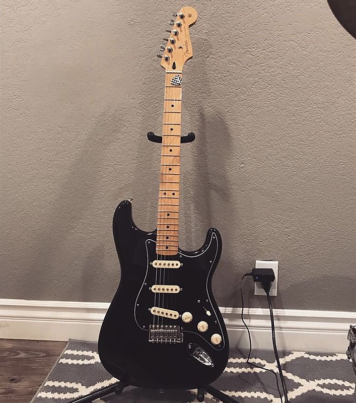 Fender  Stratocaster  black image 1