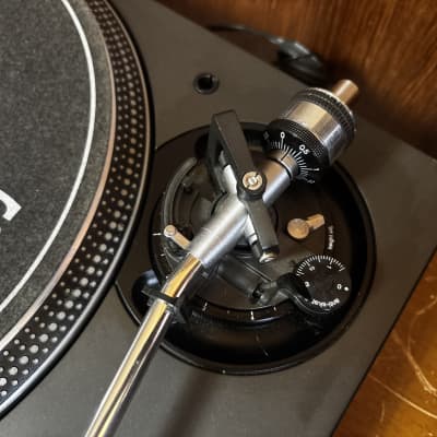 Technics SL-1200MK3D Black color Analog DJ Turntable image 5