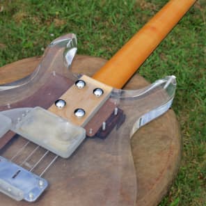 Ampeg Dan Armstrong Lucite Guitar 1970 Clear image 25