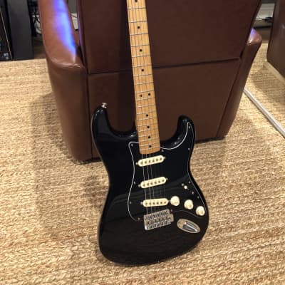 Fender  Stratocaster  black image 5