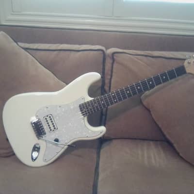 Tom Delonge Inspired Squire  Stratocaster 2012 - White for sale