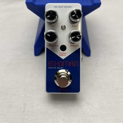 Xvive V21 Echoman Analog Delay Chorus Vibrato Pedal with Box image 2
