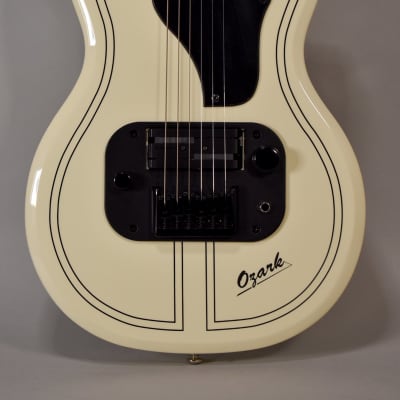 Supro 1261AW OZARK 極美品 Supro 1261AW Ozark Antique White | Reverb