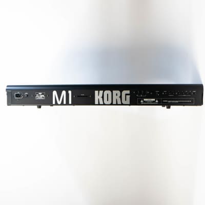 Korg M1 61-Key Synth Music Workstation - Keyboard / Synthesizer image 2