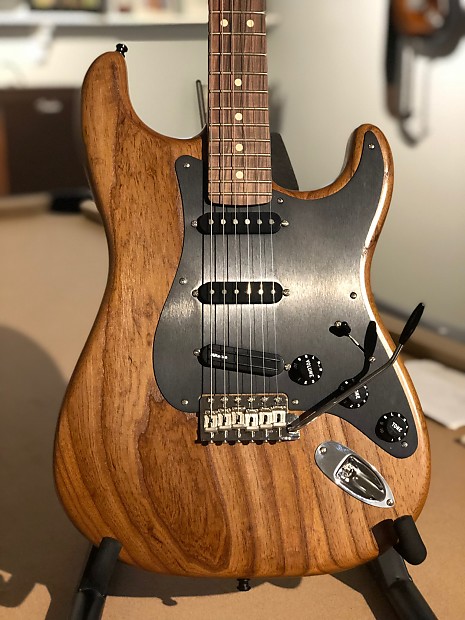 Warmoth パープルバースト　ストラト　Fender USA ネック Warmoth パープルバースト ストラト Fender USA ネック ギター