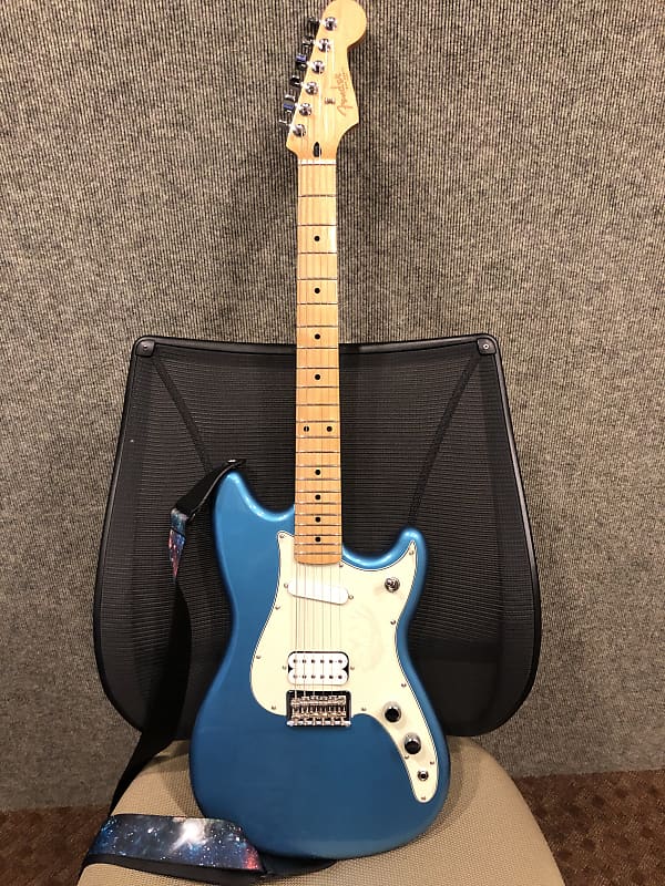 Fender Duo-Sonic 2019 Lake Placid Blue image 1