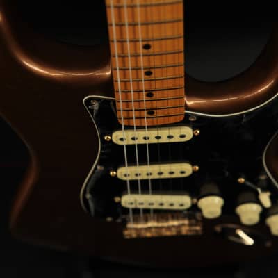 Fender Bruno Mars Signature Stratocaster 2023 - Present - Mars Mocha image 13