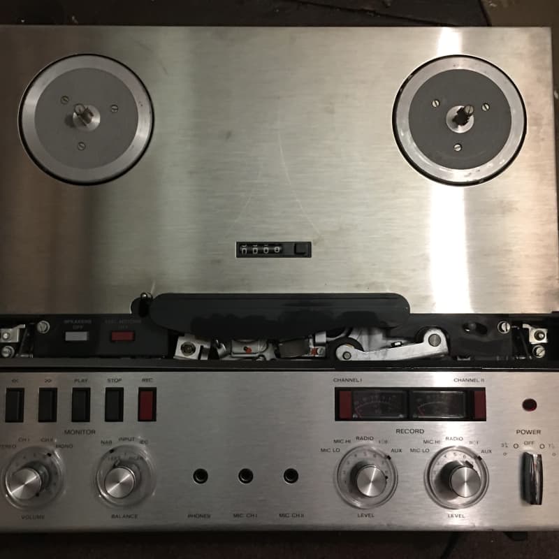 Revox A77 MK IV Reel-to-Reel with owners manual and NAB Adapters. 1970's -  Wood finish