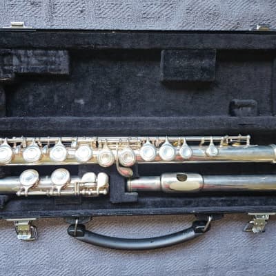 ヤマハ　フルート 221 Amazon.com: Yamaha YFL-221 Student Flute : Musical Instruments
