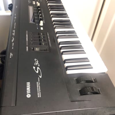 Yamaha S30 Control Synthesizer 2000-2003 - Dark Grey