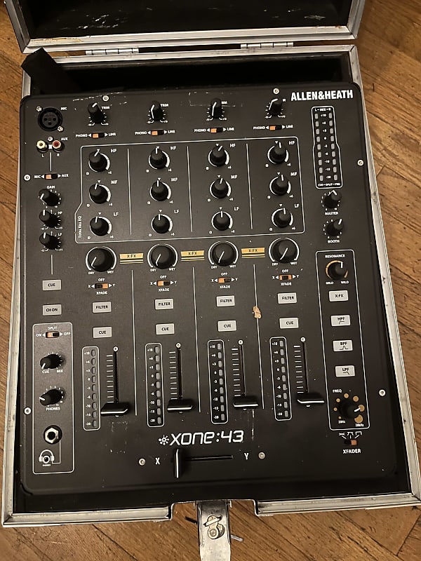 Allen & Heath XONE:43 4+1 Channel DJ Scratch Mixer 2010s - Black