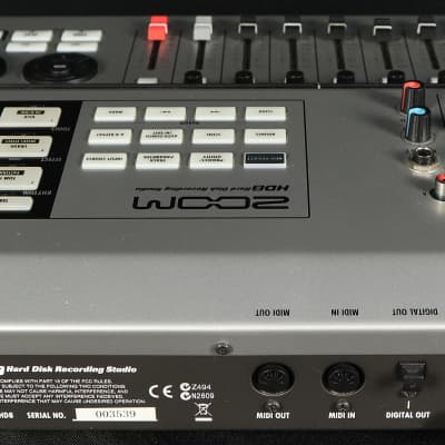 ZOOM HD8 Hard Disk Recording Studio 動作OK HD8 Hard Disk Recording Studio | Zoom