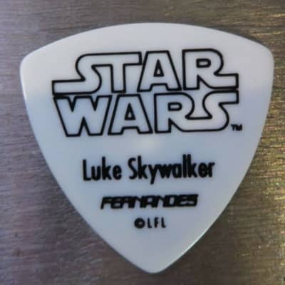 Star Wars Luke Skywalker Fernandes Guitar Pick New Old Stock 2002 Original image 2