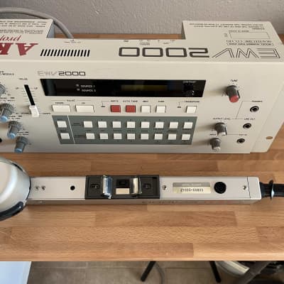 Akai Professional RARE EVI1000 Controller and EWV2000 Synth Module w/cable image 8