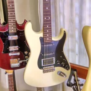 Tender Stratocaster  Japan image 1