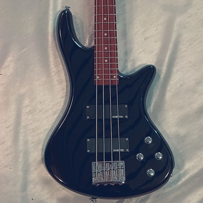 Schecter Diamond Series Stiletto Deluxe-4 2006 - (Made In Korea