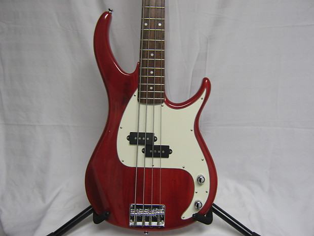 Peavey milestone store bxp bass guitar