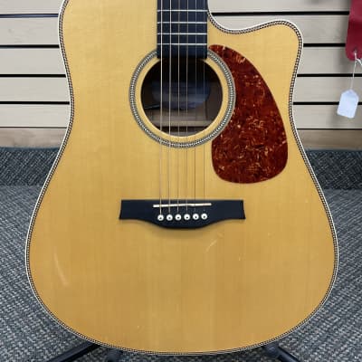 Seagull Artist Cameo CW Spruce Top with Electronics 2010s - Natural image 4