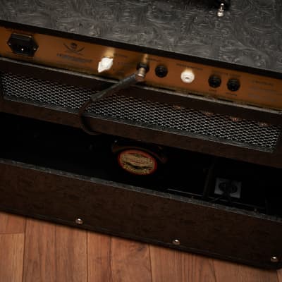 JMPGuitars Tremolo TMB Reverb Combo image 2