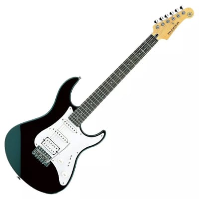 Yamaha Pacifica 112J Electric Guitar in Black for sale