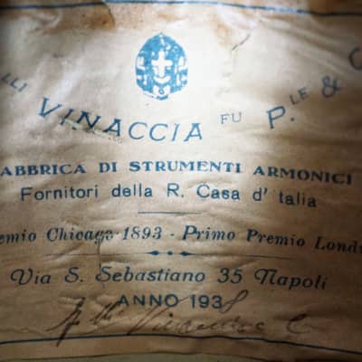 フラテリ ヴィナッチャ マンドリン Fratelli Vinaccia 24 Neapolitan Mandolin | Vinaccia, Antonio | V&A Explore The