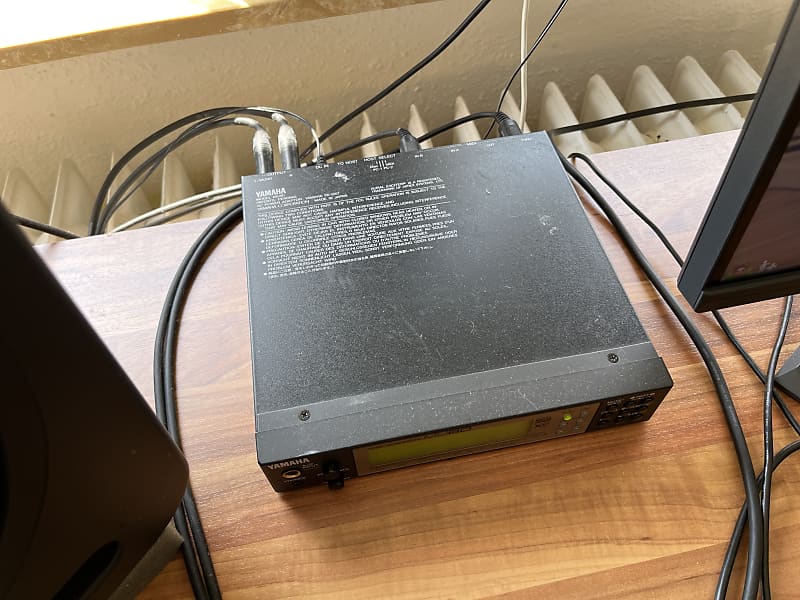Yamaha MU80 XG MIDI Sound Module | Reverb
