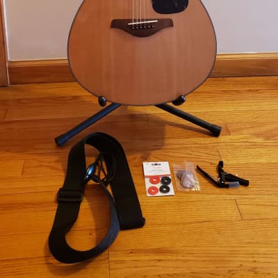 Yamaha FS800 Solid Spruce Top OM Acoustic Guitar Natural with Accessories image 1