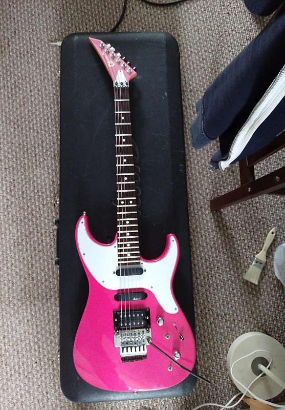 Charvel Model 8 Jeff Beck 1990 Pink