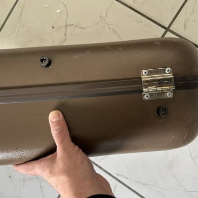 Selmer Tenor saxophone flight case image 4