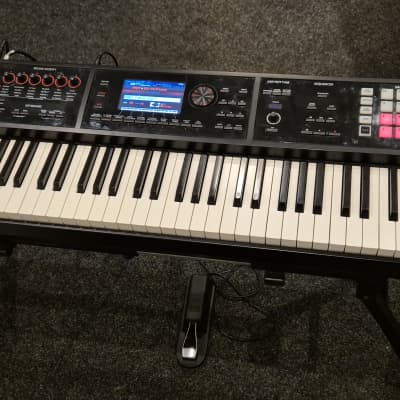 Roland Fantom FA-08 Keyboard Synth