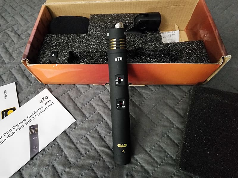 CAD Equitek E70 small Condenser Instrument Microphone Reverb