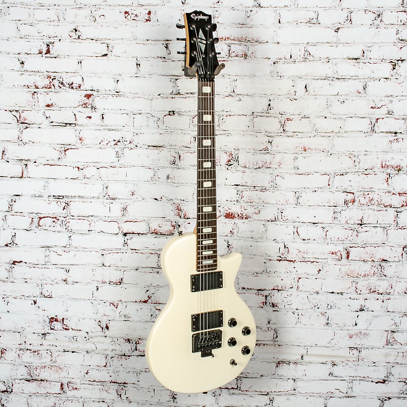 Epiphone Les Paul アイボリー Amazon.com: Epiphone Inspired by Gibson Les Paul Custom
