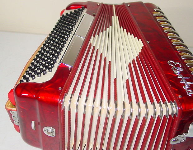 Elettra accordion on sale
