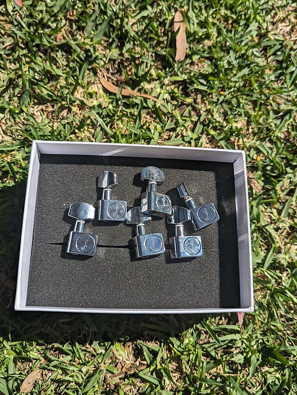 Fender Mexican Stratocaster Tuning Pegs Reverb