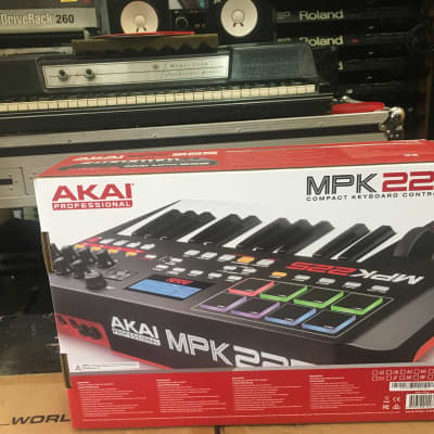Akai MPK225 MIDI Keyboard Controller 25 key /USB MPK 225 in box  //ARMENS//
