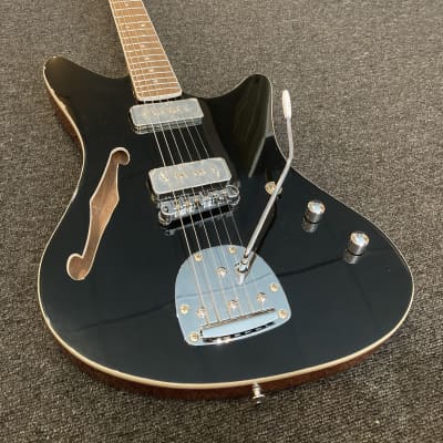 ギター Di Pinto NAMM '17 - DiPinto Guitars Galaxie 4 Demo - YouTube